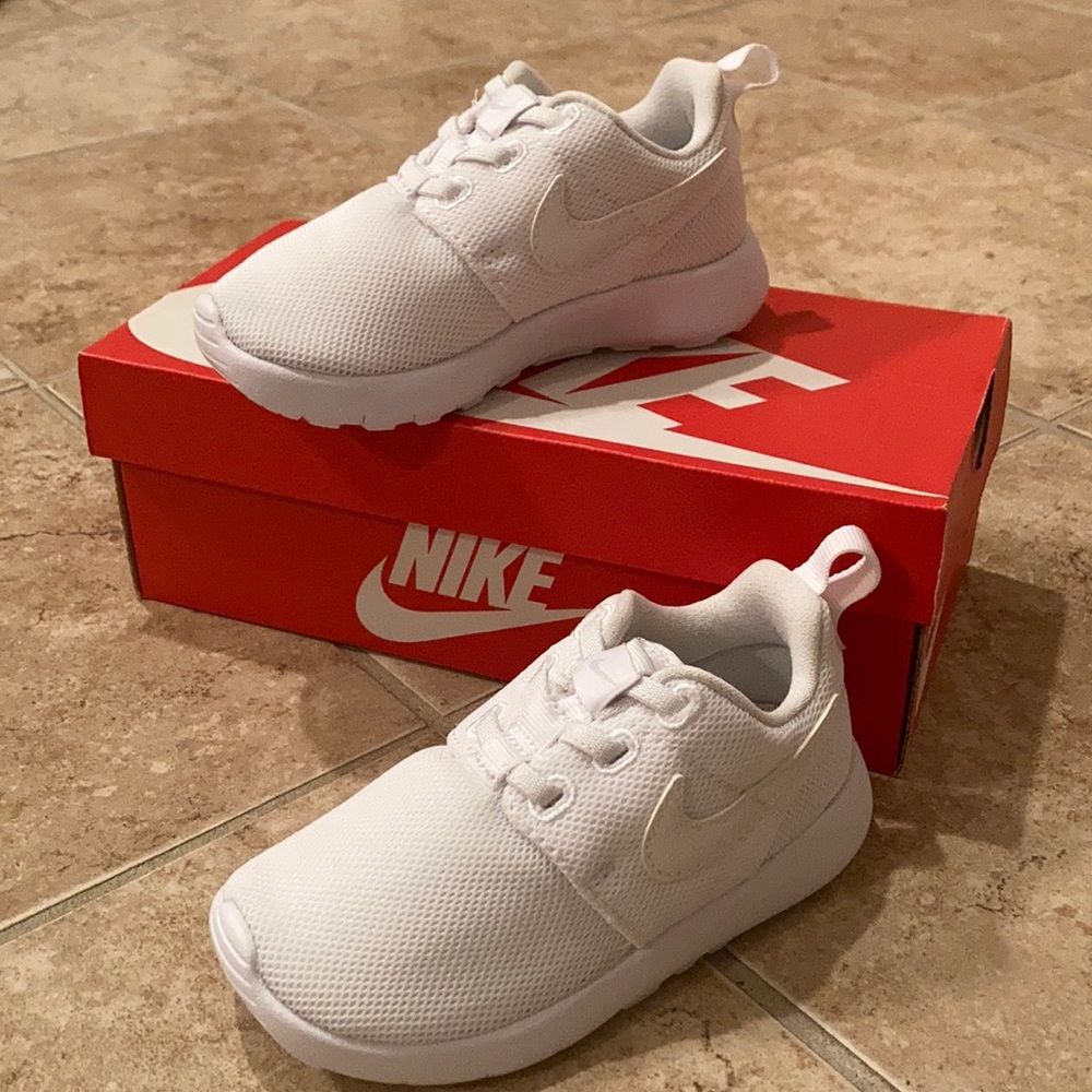 Nike sneaks